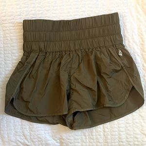 Free People Movement: The Way Home Shorts Size Small Color Green